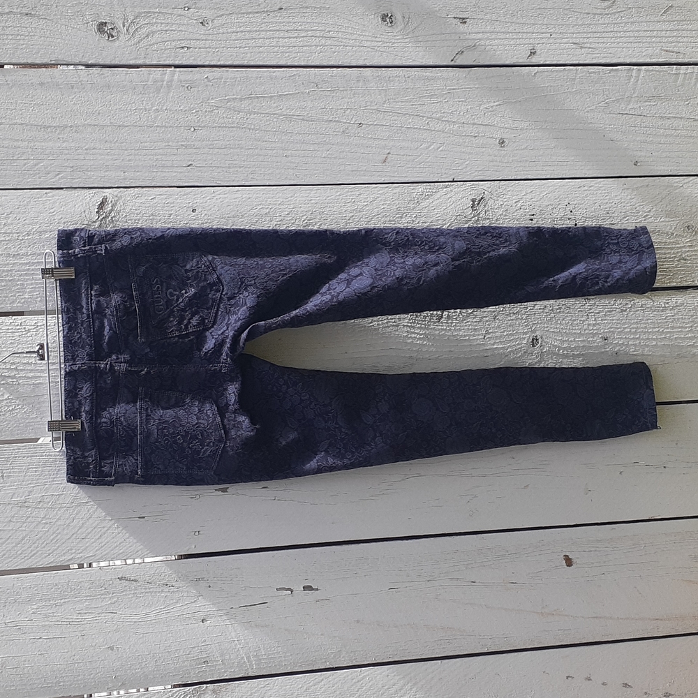 Guess Jeggings size 27